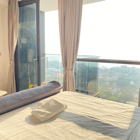 The Andromeda Condominium Seaview 芭達亞 外观 照片
